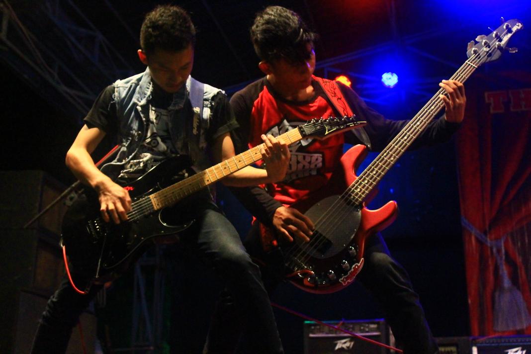 rocxtercloth's tweet photo. @_Rocxter @krisnapranata91 @_febriantoari http://t.co/xSSaObeU6p