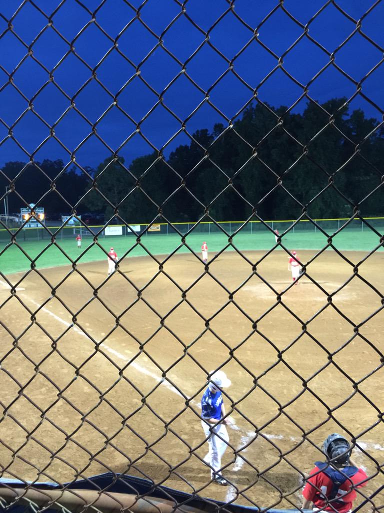 AtleeLL's tweet image. Great night to start the 9 year old invitational!!