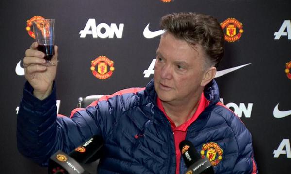 Happy 64th birthday to Louis van Gaal.

Lets make it a day to rememb 