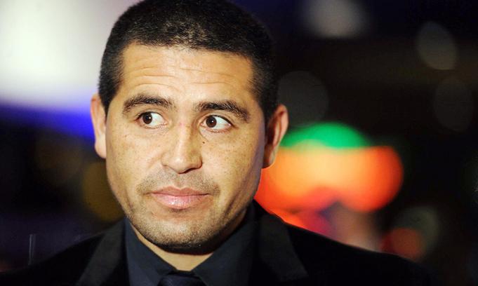 radiomitre's tweet photo. Riquelme: "Este es el peor equipo de Boca en los últimos 20 años". http://t.co/LemOTFai09 http://t.co/Z4cuaBgKwi
