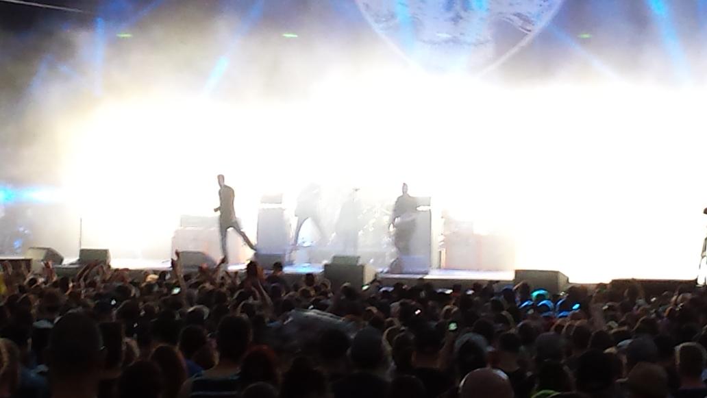 We made it #HEAVYMONTREAL2015 . #AOF tnt. #localpilgrimage