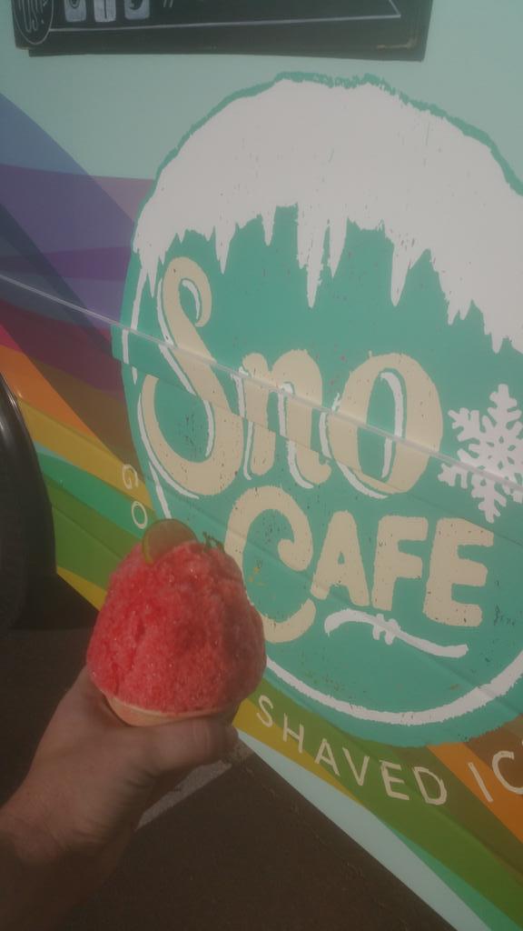 BetterBlckstone's tweet photo. @SnoCafe is hooking it UP at #ImagineBlackstone happening NOW! http://t.co/U4xLbAgj74