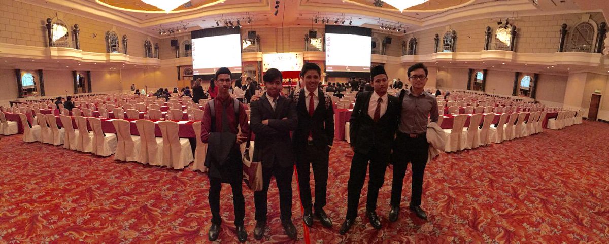 muuhfi's tweet image. #SWAG #MSLS2015