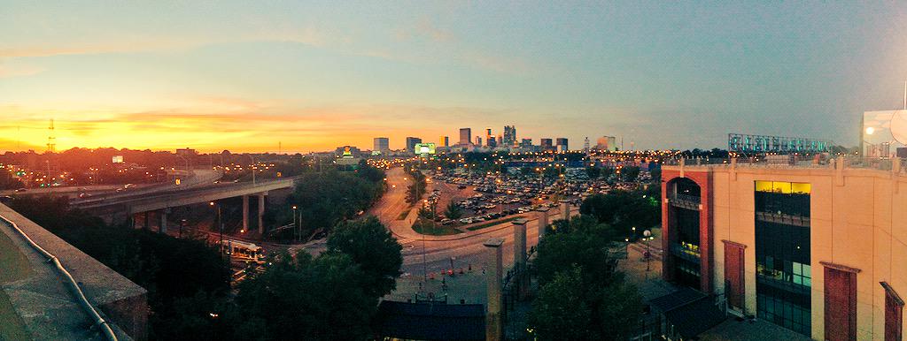 Braves's tweet image. 😎