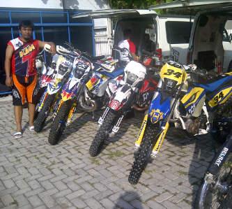 Batin_Official's tweet photo. Pangandaran daaaaaks, GASS POOOOLLLLLLLL http://t.co/qS7ECDhFds