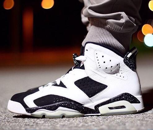 SneakerHooked tweet picture