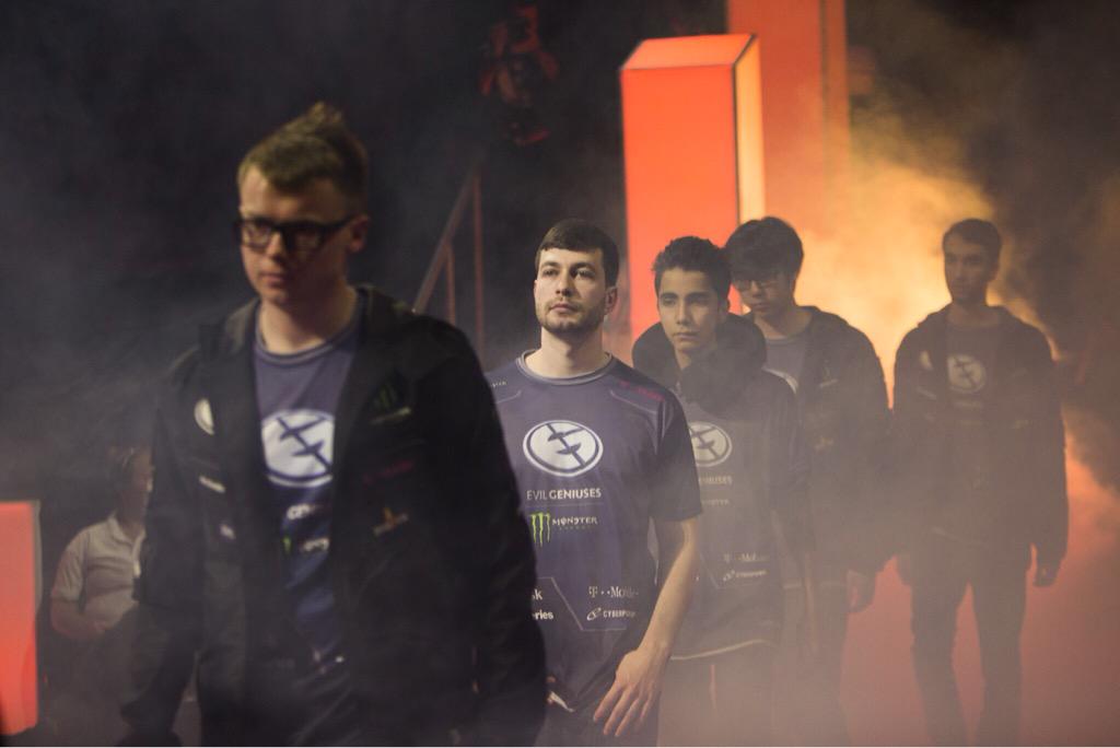 DOTA 2 tweet media