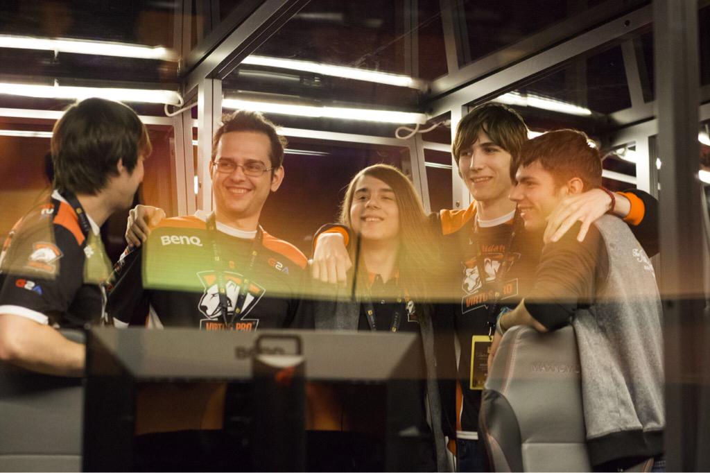 DOTA 2 tweet media