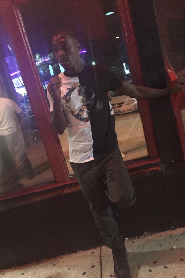 CB79421238's tweet photo. Slick😎Young Nigga On A Mission💯 http://t.co/WsjkounwpW