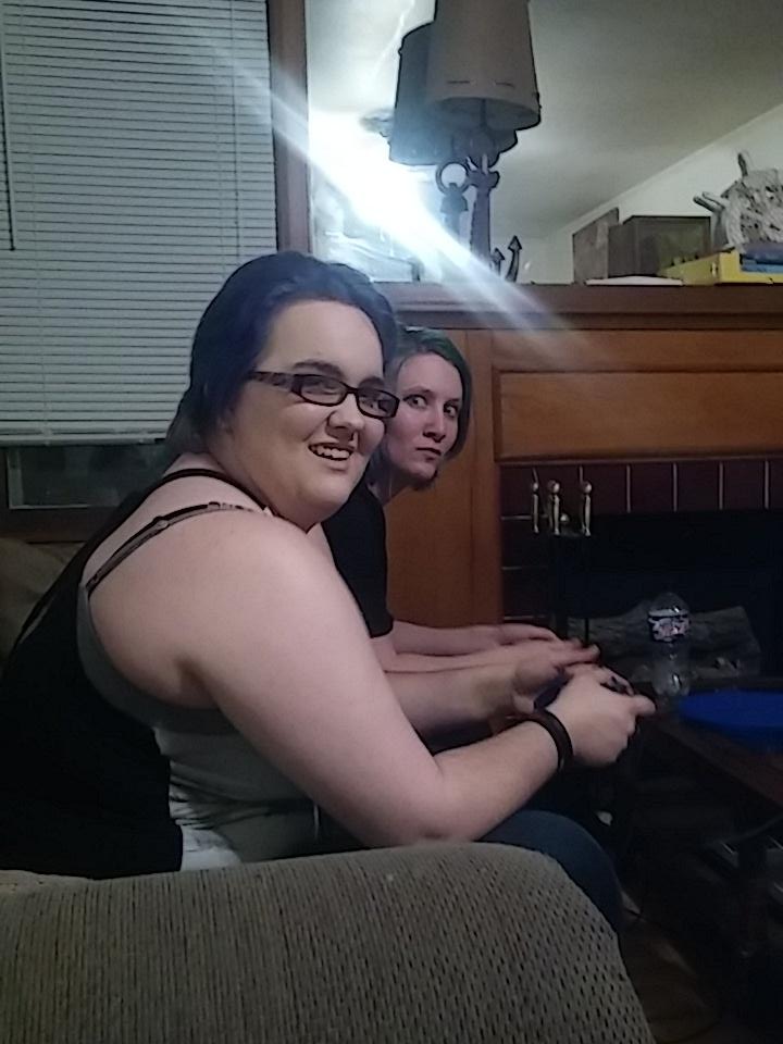 IchicoComics's tweet photo. Say hello to Kate and Colette while they are live streaming right now!! #IchicoGaming #twitch http://t.co/dwWYaHFHAX http://t.co/7YEvB92ln8