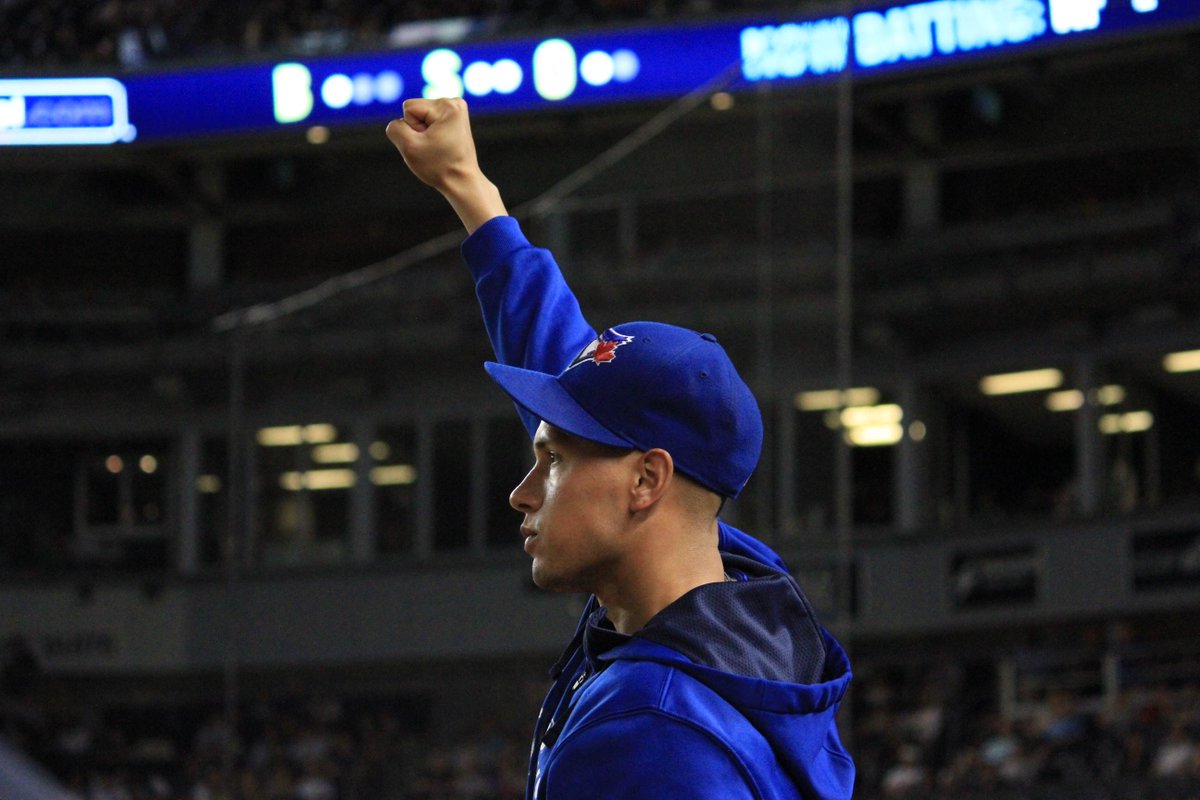 BlueJays's tweet image. .@BlueJays take Game 1 in New York!