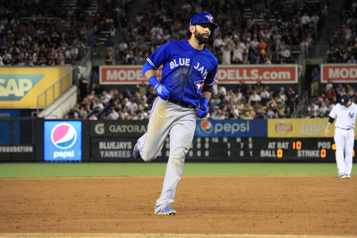 BlueJays's tweet image. .@BlueJays take Game 1 in New York!
