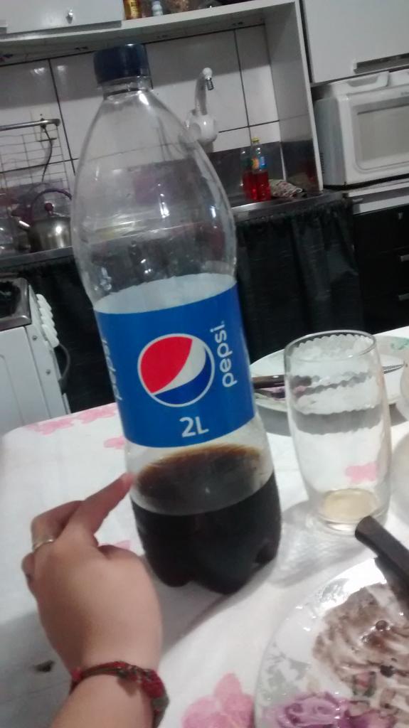 thaimendess_'s tweet photo. @vivoemmarte so vai http://t.co/bKTCPh9vO5