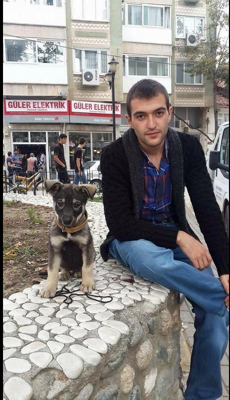 sevil_atasoy's tweet photo. Şırnak/Cizre roketatarlı saldırıda şehit düşen,15 günlük polisimiz Salih Hüseyin Parça.Toprağı bol,mekanıCennet olsun http://t.co/DaJUxBiAks