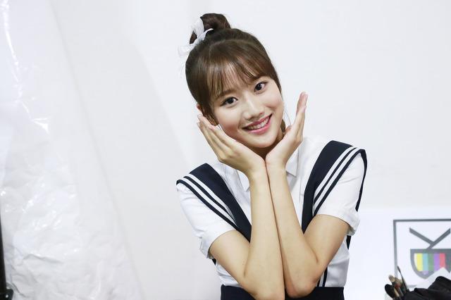 APRIL_INTL's tweet photo. DAUM CAFE - APRIL Cast via: aprilunion 2 http://t.co/atvN8v5ltT