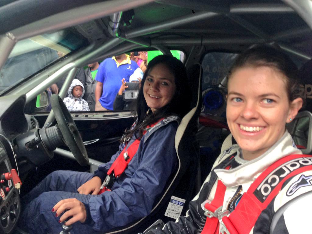 KCBInKenya's tweet photo. The @rallychixkenya are off!! Their enthusiasm is out of this world!! #KCBMachakosRally http://t.co/pgMgLwino3