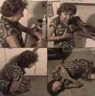 BrianSinSuerte's tweet photo. —Oiga mijo ¿va a comer? 

—No abue, ya comí en la casa de mi otra abuela. http://t.co/kko06nUew0