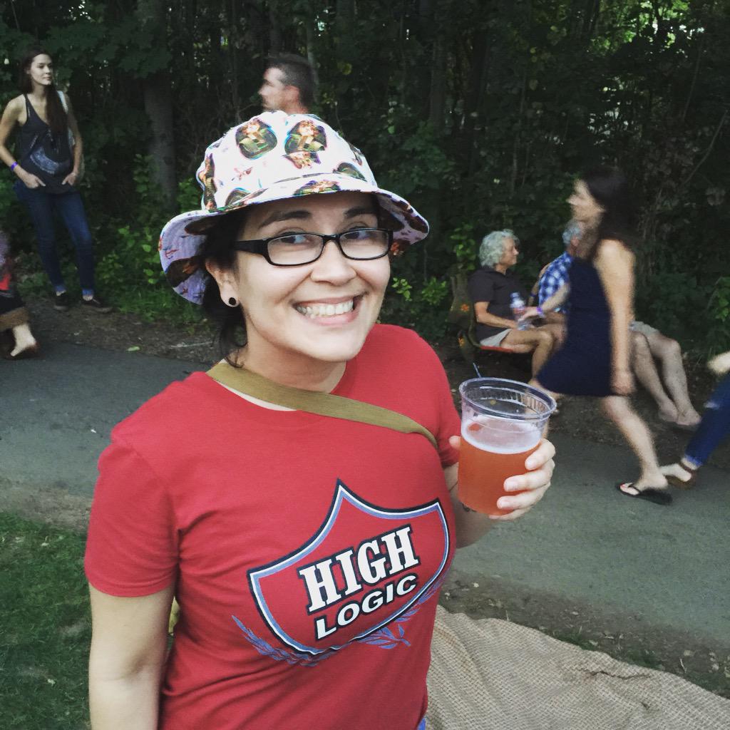 bumblebeenie's tweet image. Is this Portland? Ruby, Alabama Shakes, Ironic Hat, Graphic Tee. @HIGHLOGICjohnyy #highlogic