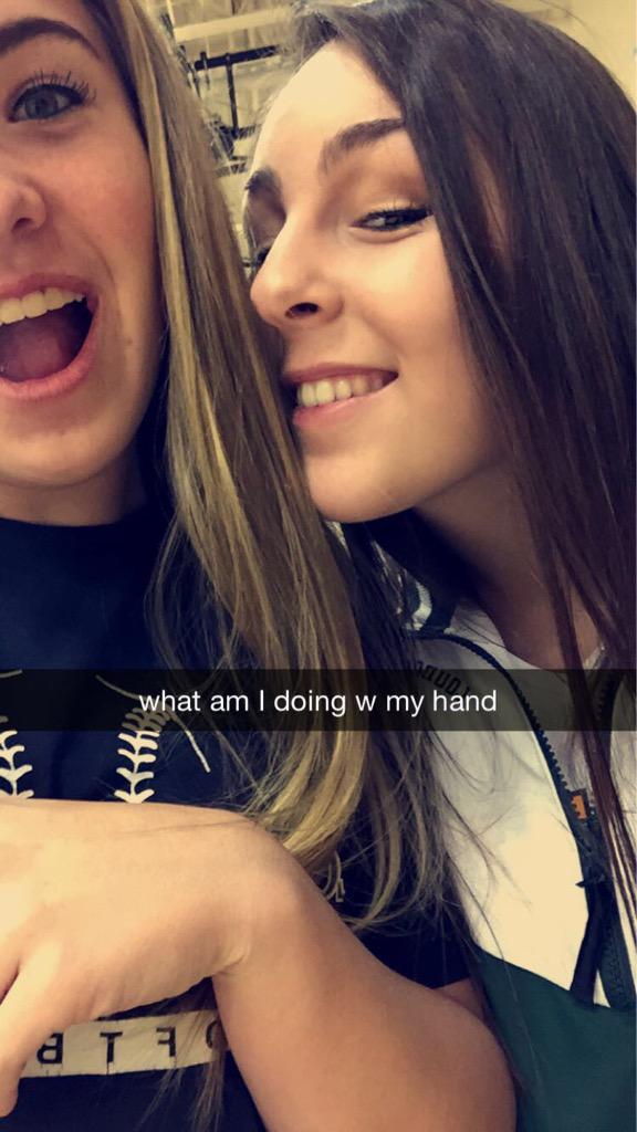 Happy birthday to my abusee I hope you have a fantastic sweet 16 babe, go catch jj hardy        