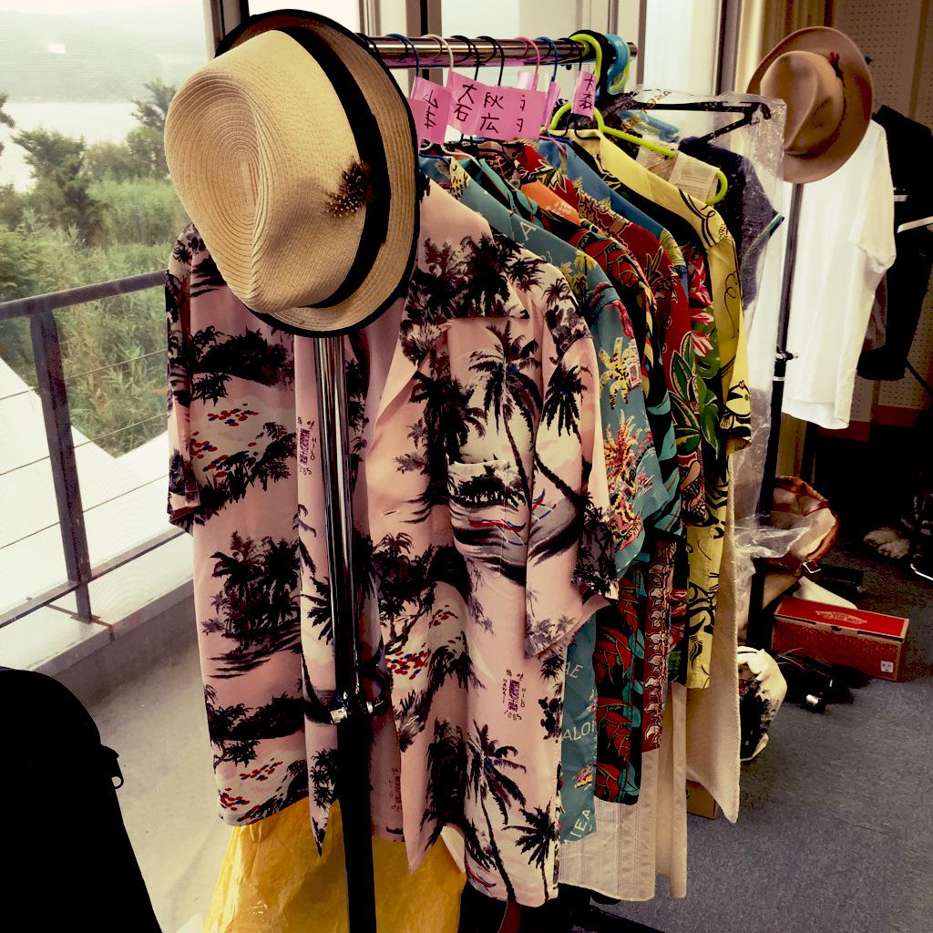moodmakers_jpn's tweet photo. スタンバイちう。今日のムードメイカーズはスペシャルです‼︎ お楽しみに◎ #skaj http://t.co/JUZe4Yp1A8