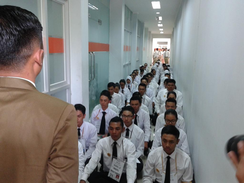 himaKEP's tweet photo. Pengenalan HIMA Prodi Jurusan Kepariwisataan 2015 http://t.co/i85cn7euEq