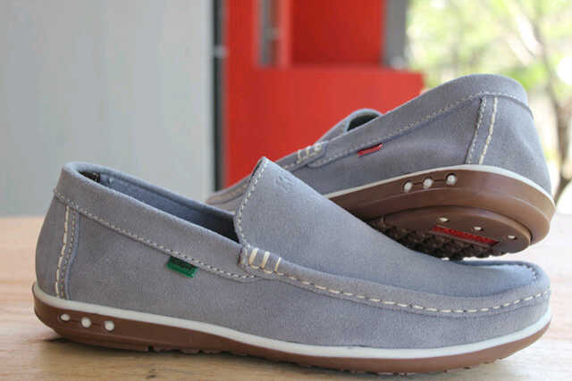 Kakinagastore's tweet photo. kickere casual 
size 39-44
IDR 240.000
minat? langsung aja 
BBM 239538FE
Line ID kakinagastore http://t.co/hQ6KDMo7PA