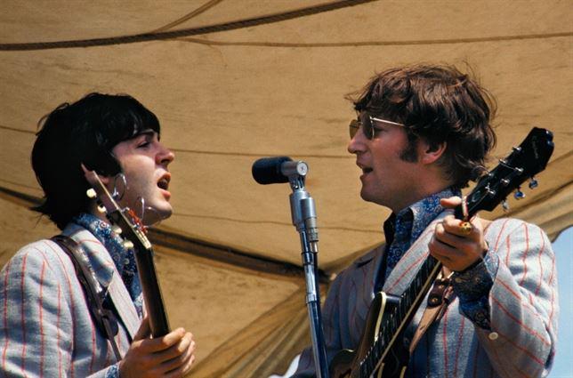 europapress's tweet photo. 10 canciones que no creerás que tienen 50 años http://t.co/S80EWT4i8h De #TheBeatles a #TheWho http://t.co/7p0VbtgEET