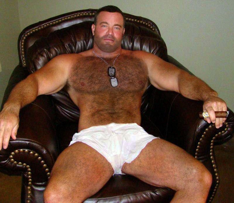 micbearstore's tweet photo. #hairy #chest http://t.co/JN8PbFyUog