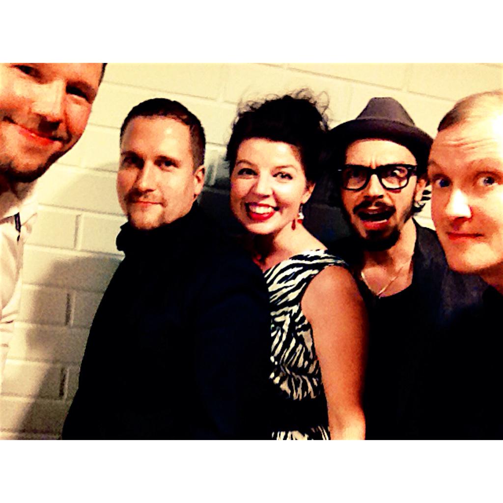 elinaarlin's tweet photo. Kiitos #ylöjärvi #kaupunkijazz ❤️Meillä oli niin kivaa poikien kanssa! Vastaanottavainen yleisö ja hyvä boogie! http://t.co/dMlgXkn2py