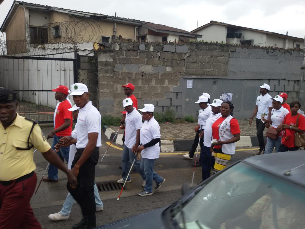 District404B2's tweet photo. We in d LEO club care about d blind! Do you? #WhiteCaneDay @akindeleolusola @tosadewunmi @BudgITng @937RhythmFm http://t.co/gmE7LIQLqY