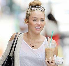 aleurzi67's tweet photo. New post!!!!! I love Miley ♥♥♥ http://t.co/AbJMGKHgsq
