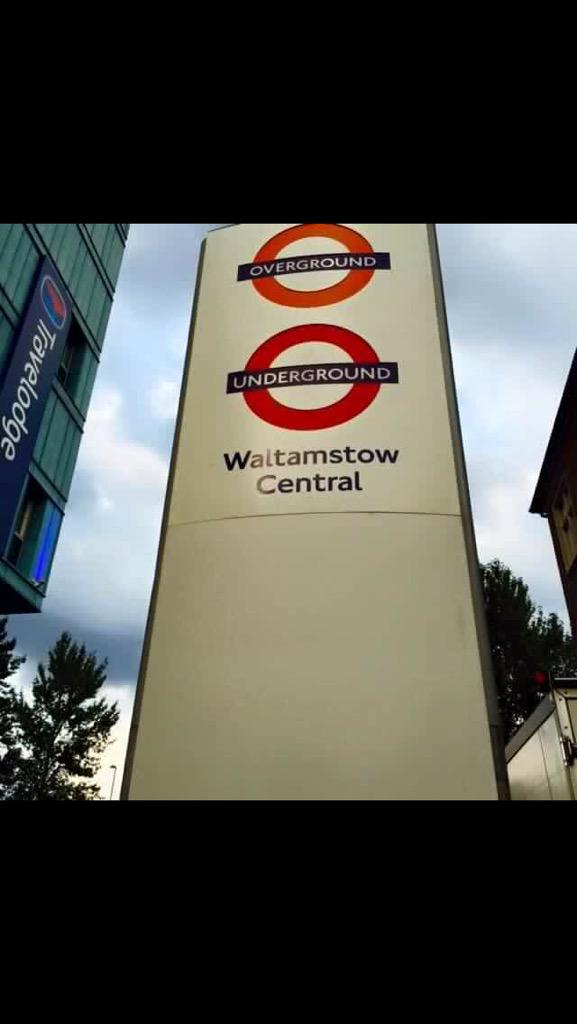 Jds_girl00's tweet image. Someone's getting sacked in the morning?! @TfL @MayorofLondon #signproblems #walthamstow