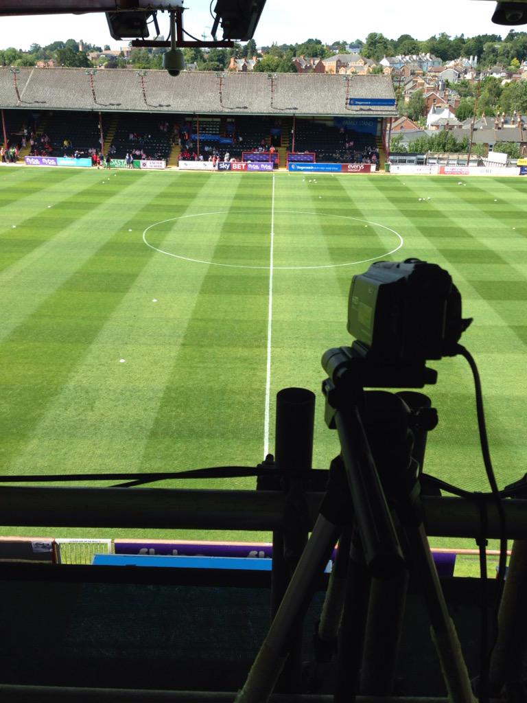 MarcusAnalysis's tweet image. FT 2-1 win to Exeter v Yeovil in today's youth fixture. Now on to the senior fixture! #ECFC #YTFC #FLKickOff