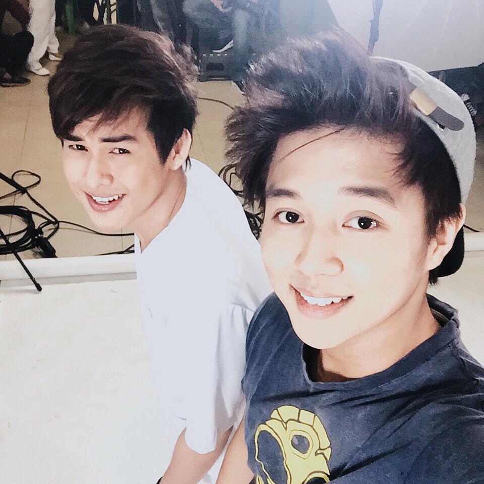 mjcayabyab6's tweet image. Buds @YourYvesFlores #Looktest #Latepost