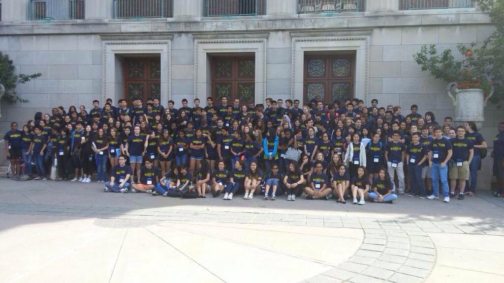 erinnbaggss's tweet photo. It was so incredible to get to know so many people through IB all over the world and have so much in common๐ #IBWSC http://t.co/8MEhRF2AS7