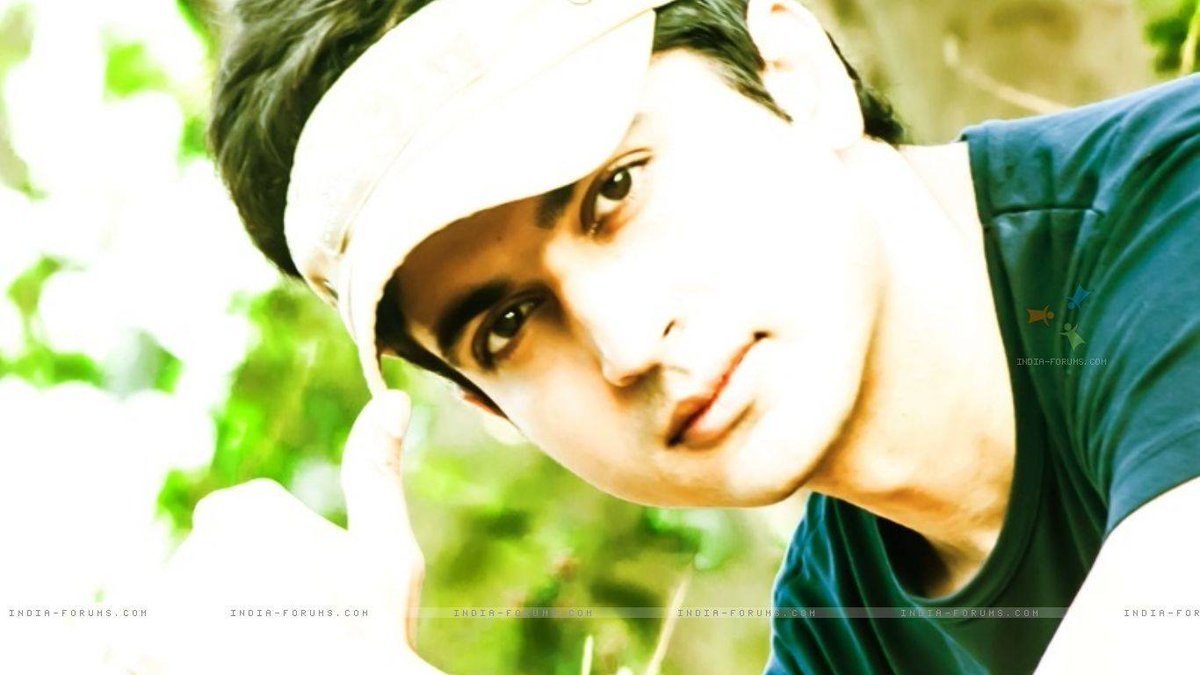 Dheeraj22Prem's tweet photo. Have a happy weekend!!! #dheerajdhoopar @ColorsTV http://t.co/syyceFvSiA