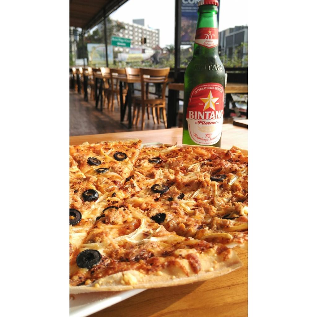 Get your crazy price of Bintang beer and Bali Hai beer only 15k (nett) starts from 6pm-7pm tonight
At Upper East