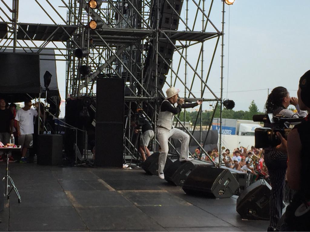 KajiuraTaichi's tweet photo. TAK-Zやばいね〜
1番好きなアーティストをこんな近くで見れるってほんまに嬉しいわ〜✌️
#highestmountain2015 #ハイエストマウンテン2015 #tak_z #takz http://t.co/cl8S4XejDo