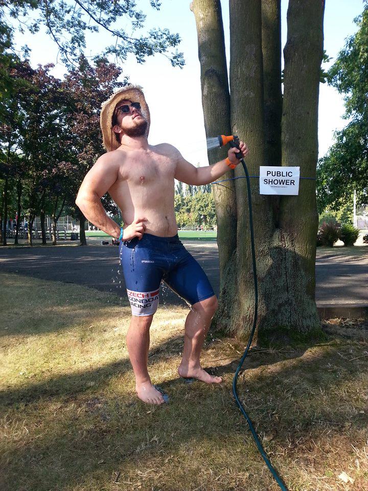 The weather is hot today but there are ways to cool down a bit. Our dashing physio Vojta will help you if needed.