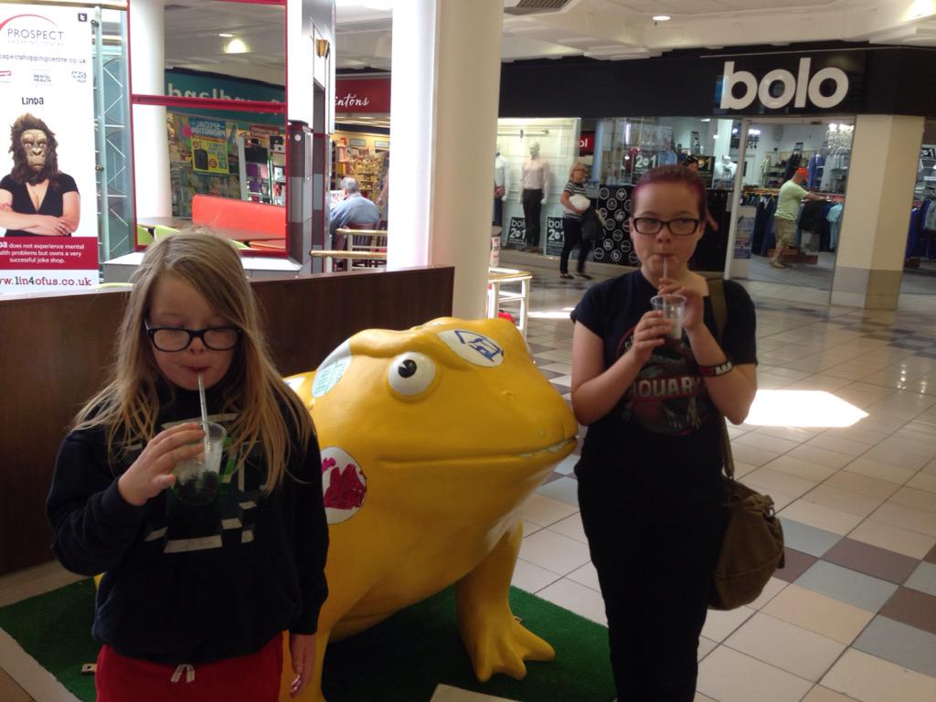 markjhealey's tweet photo. More @LarkinToads in @ProspectCentre Chiltern Toad #LarkinToad #8 http://t.co/BwY04HhCxG