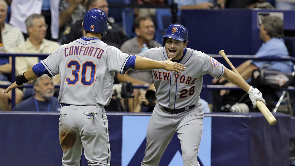 GabedaMetfan's tweet photo. Keep Conforto! Lets Go @Mets Ofcourse wilmer comes through with the key hit on clutch. I see a great October ! http://t.co/k9Bxy3gIAC