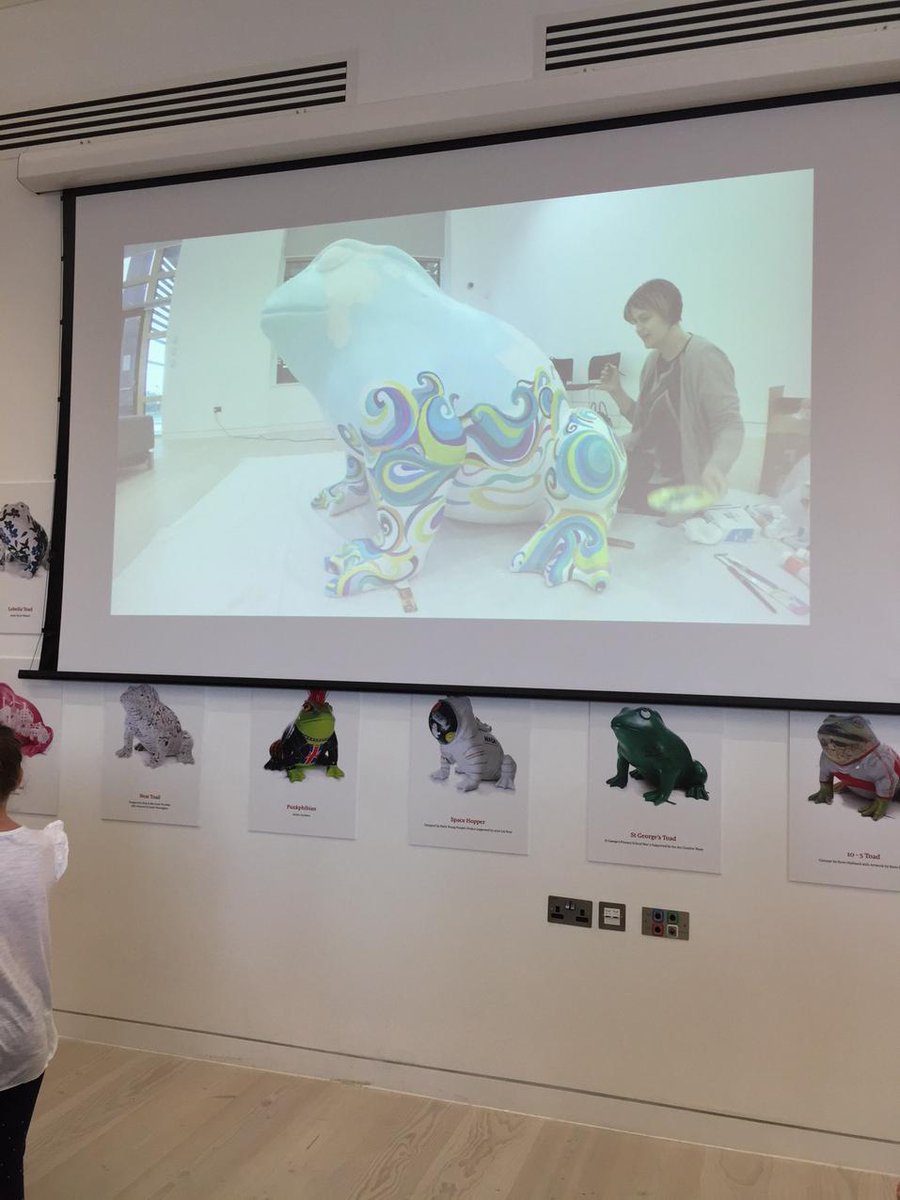 LarkinToads's tweet photo. Timelapse film of the making of new Toad -hours &amp;hours of work by artist Rebecca Dennison condensed into 1min! http://t.co/oBzTI12RFF