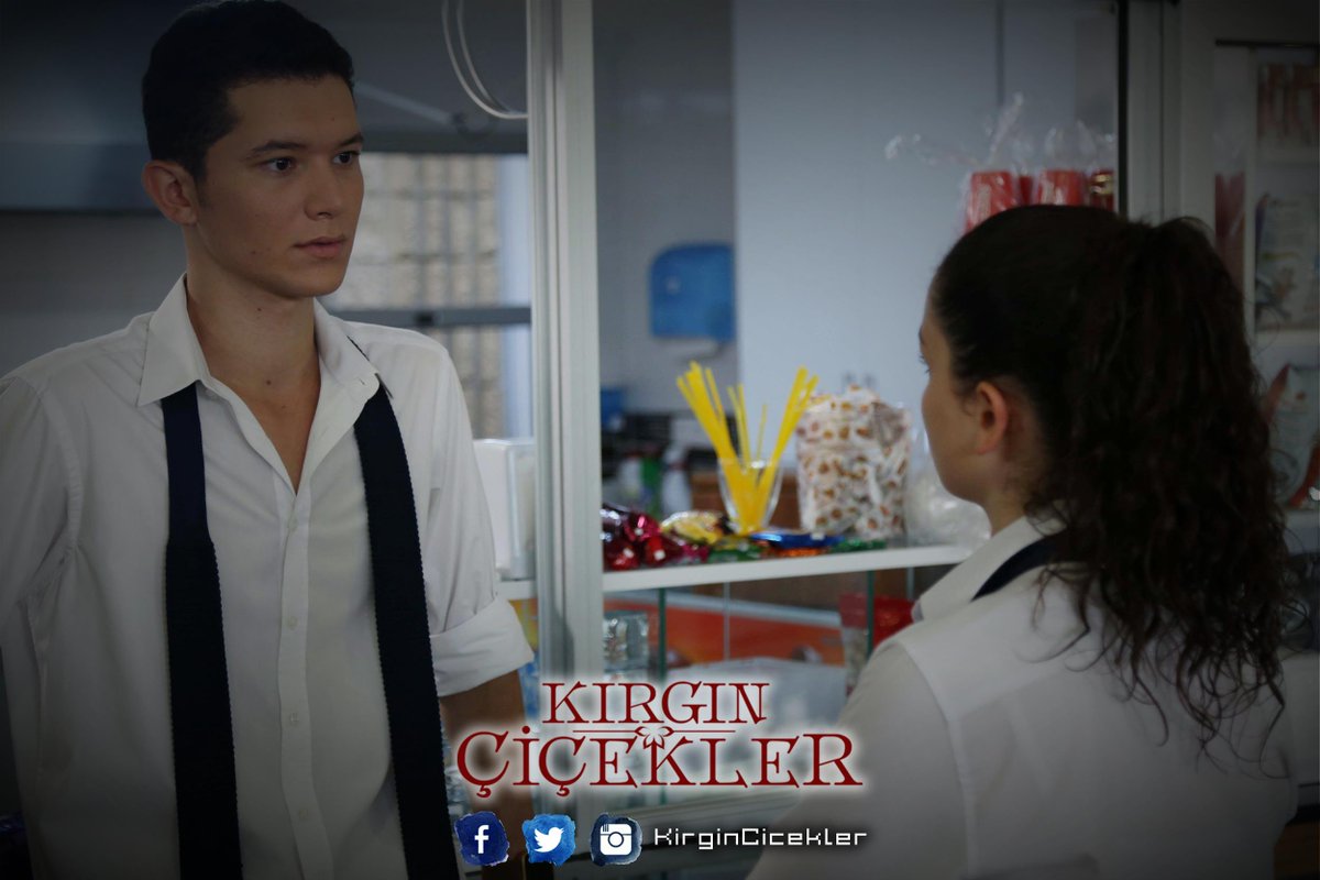 kirgincicekler's tweet photo. #Songül ile #Güney arasında sürpriz yakınlaşma yaşanıyor..

#KırgınÇiçekler yeni bölümüyle Pazartesi 20:00 atv'de!.. http://t.co/fZ8JN4G2nI
