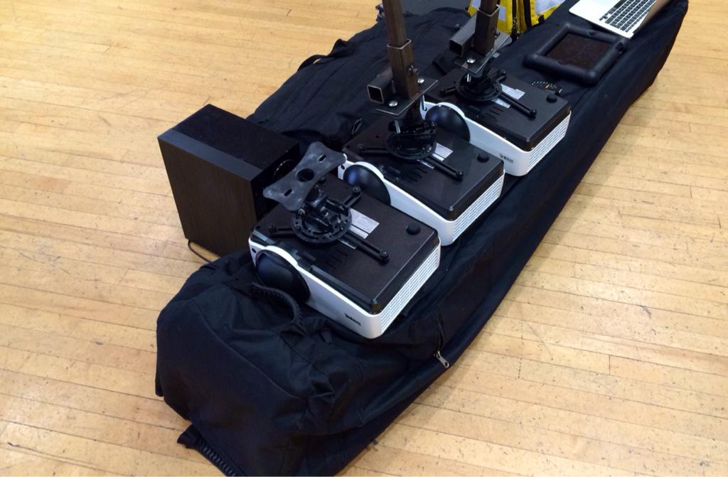 PromedSIM's tweet image. Out the car and setup in an hour or less. Portable immersive sim @PromedSIM @ATACCFaculty @PITRA_UK