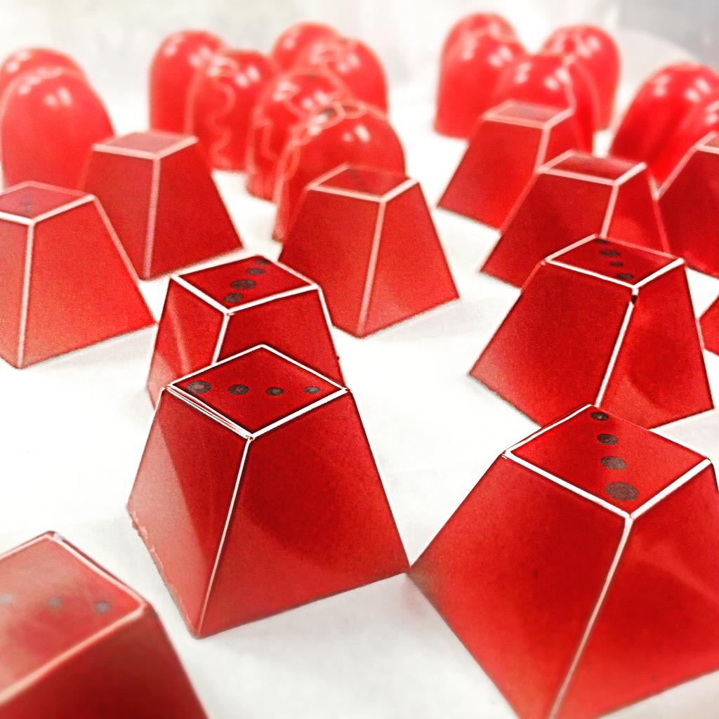 BruleeChef's tweet photo. Cordial cherry. http://t.co/lBiVezXbbb