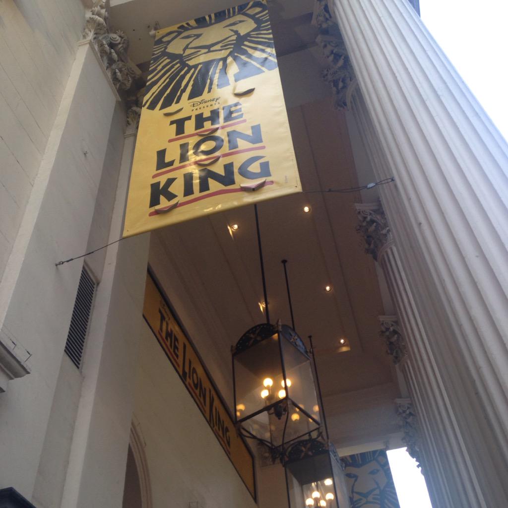 nadhastings's tweet photo. the last few days were amazing 🎭 http://t.co/VZQWch71i2