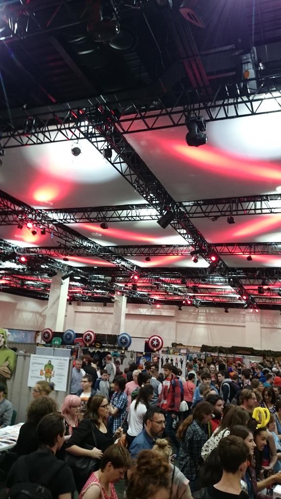captain_darragh's tweet photo. #comixdoc @DublinComicCon http://t.co/5nc0HWRi59