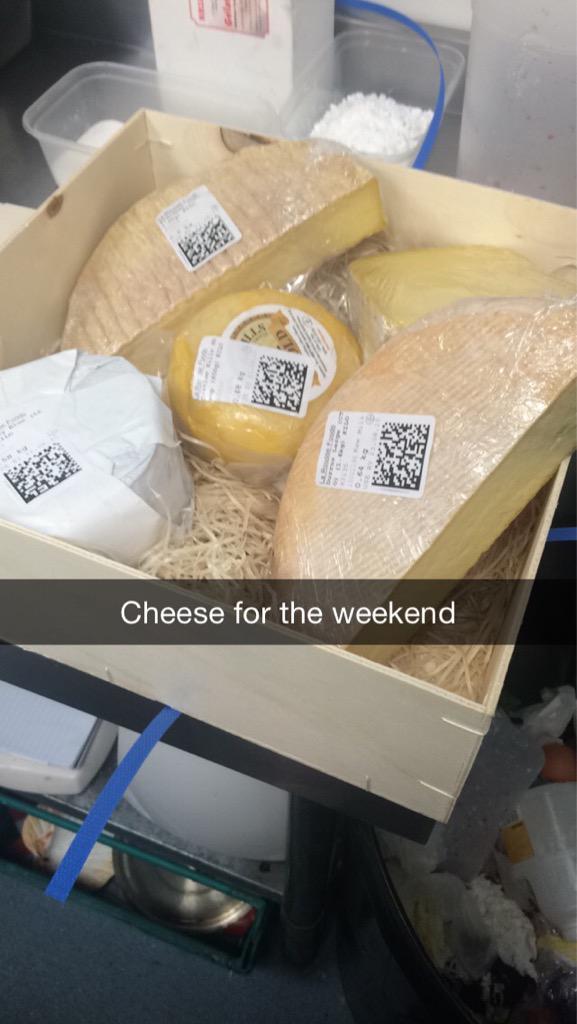 GaryBeggs3's tweet photo. Cheese for the weekend #cheeseboard @PearlChefGB @ChefWBridges http://t.co/tGPWNO8bIs