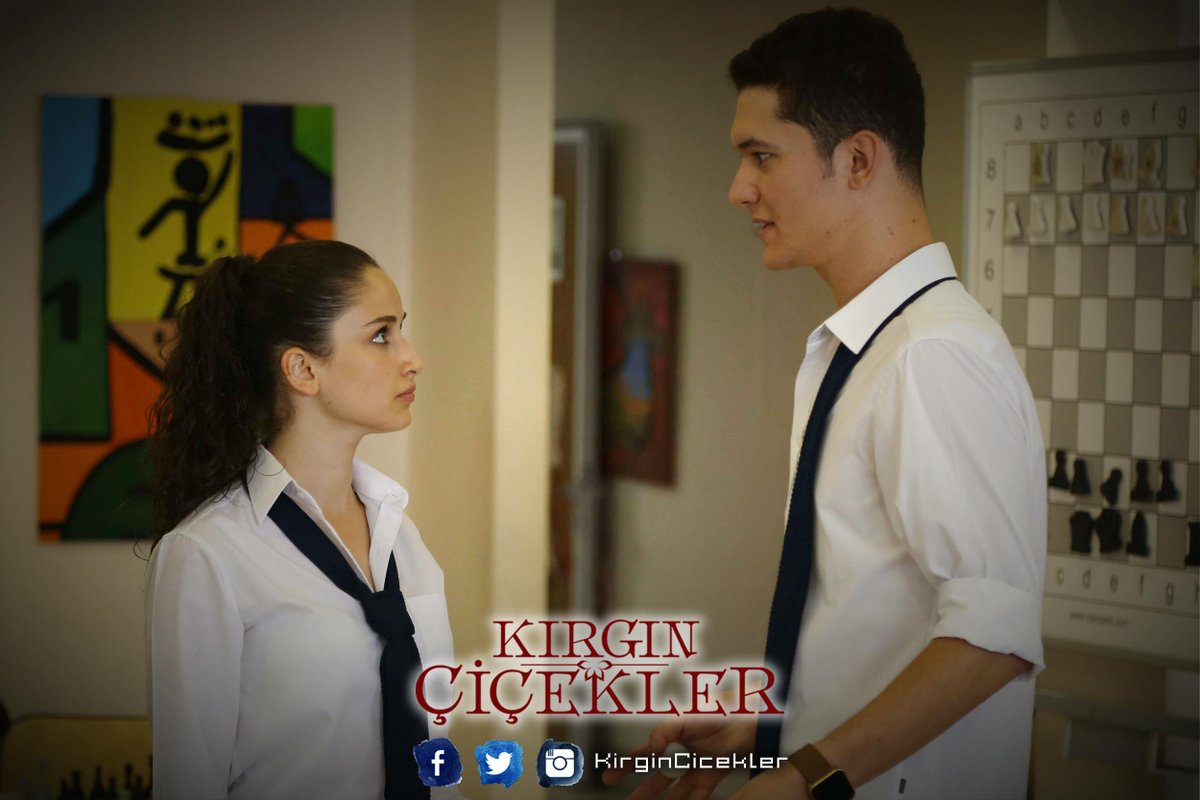 kirgincicekler's tweet photo. Özür dilerim, her şey için...

#KırgınÇiçekler yeni bölümüyle yarın 20:00 atv'de!.. @atvcomtr http://t.co/l0Bzj3fSOq
