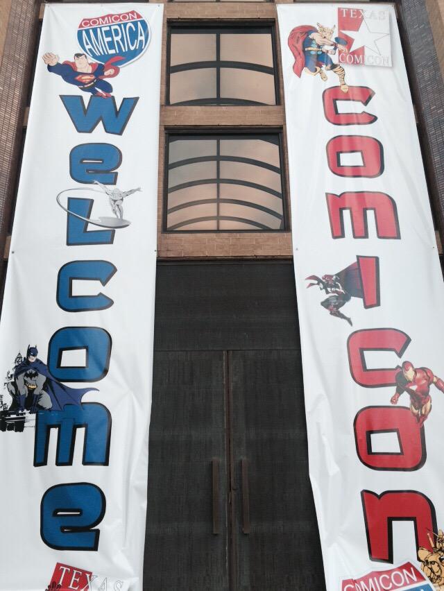 TexasComicon's tweet photo. Day 2 of #TexasComicon! #LetTheMadnessBegin! @BlakeAFoster @JohnWesleyShipp @CatherineSuth11 @dkayevo @Daniel_Logan http://t.co/5p4Cg5fHG5